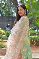 Ayesha Khan Photos